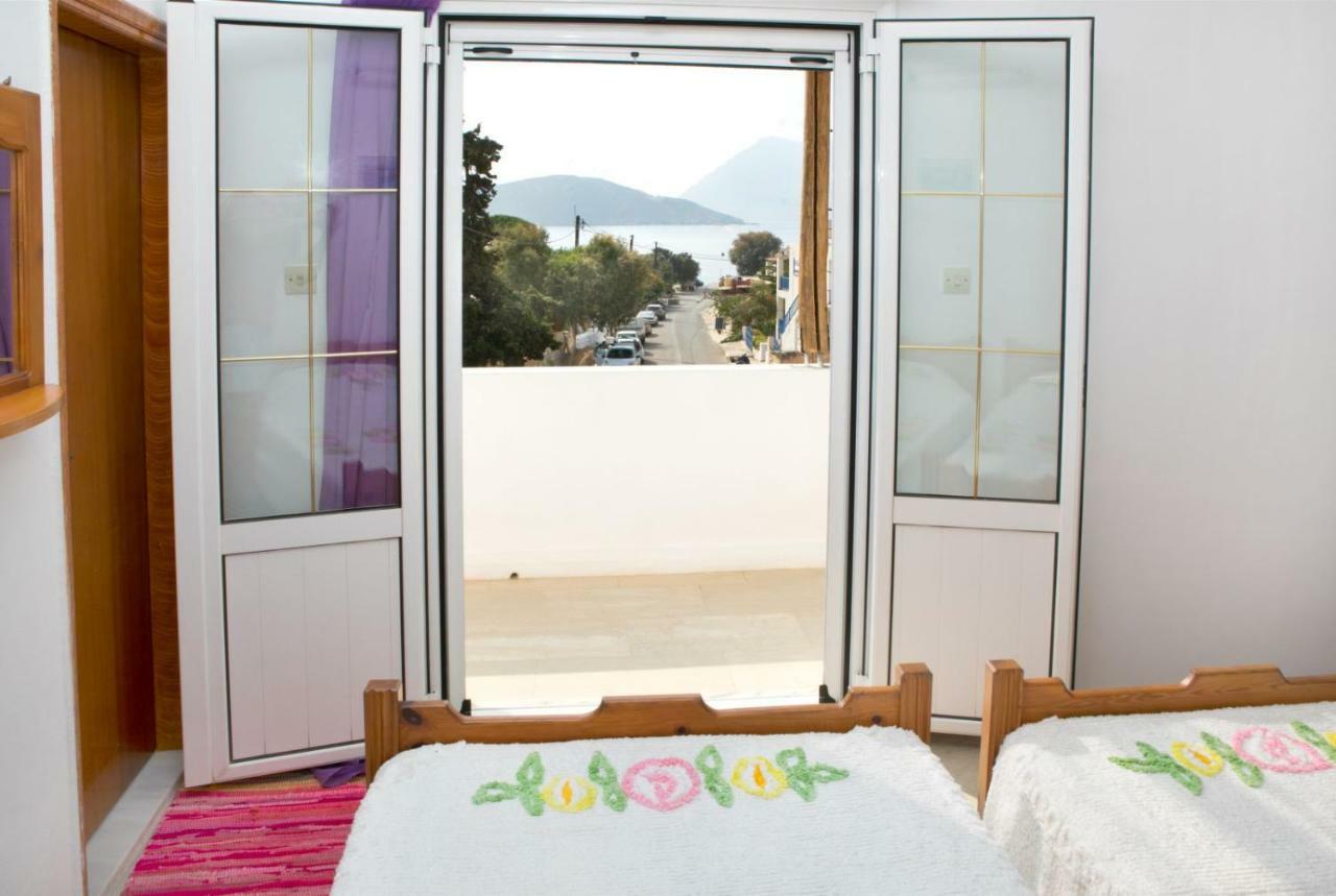 Manolakis Pizanias Apartment Emborios ภายนอก รูปภาพ