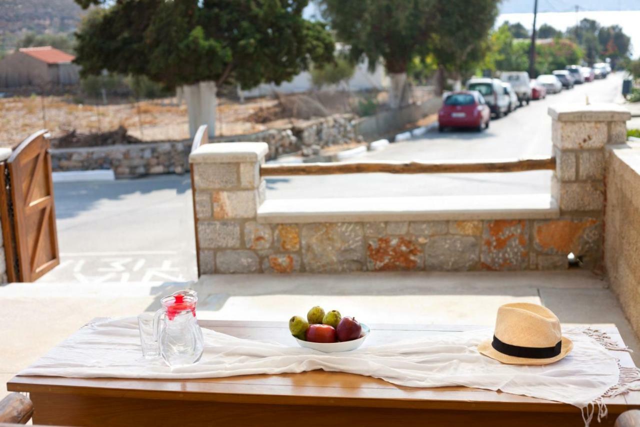 Manolakis Pizanias Apartment Emborios ภายนอก รูปภาพ